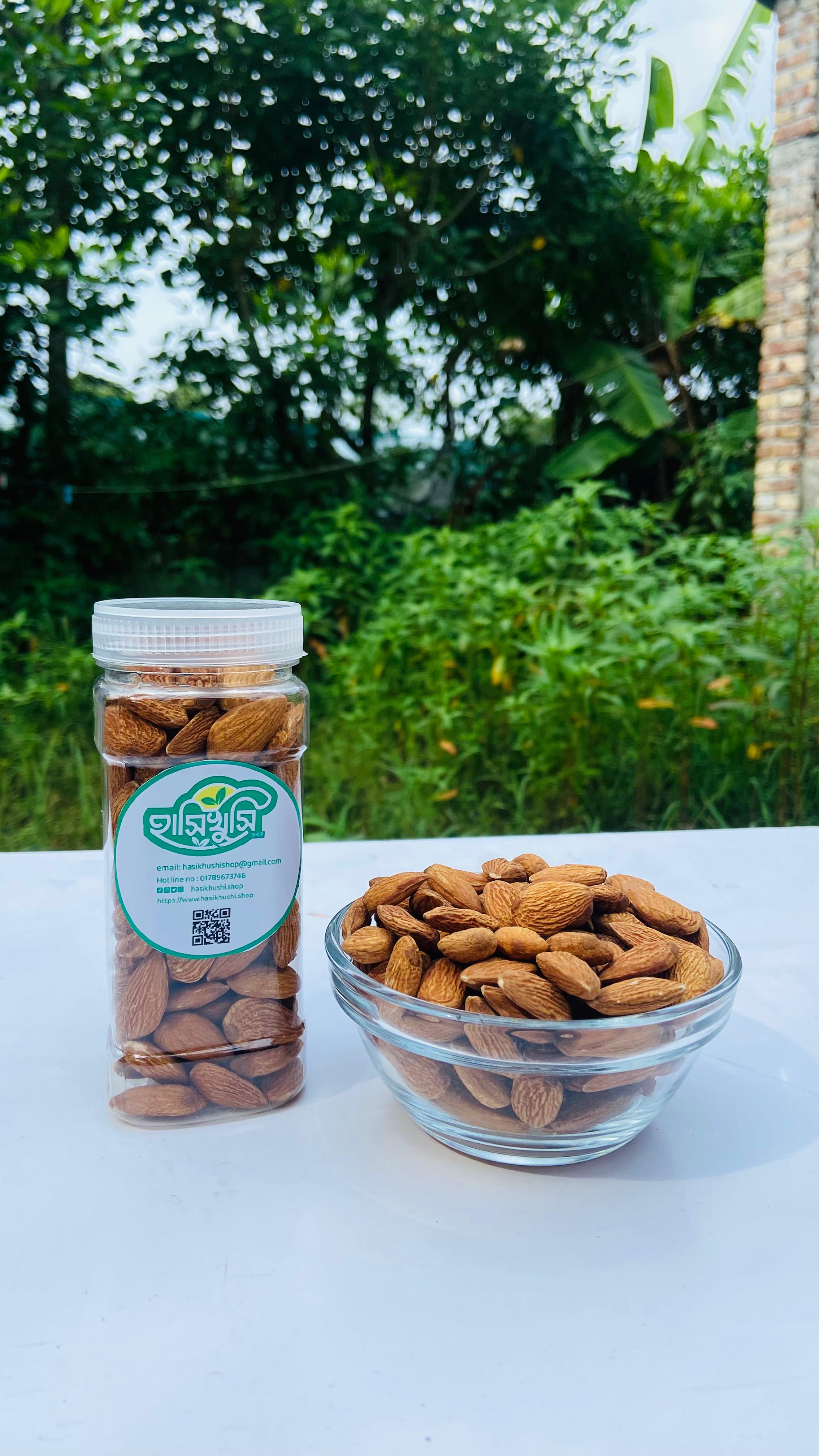 কাঠবাদাম